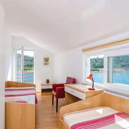 度假居 Two-bedroom In *