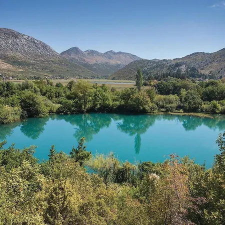 Two-bedroom In Casa de Férias