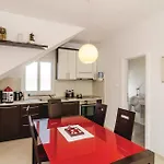 Two-bedroom In Hébergement de vacances