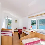 Hébergement de vacances Two-bedroom In *