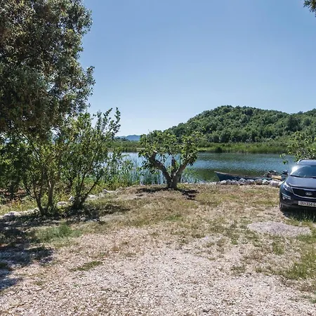 Two-bedroom In * Opuzen (Dubrovnik-Neretva)