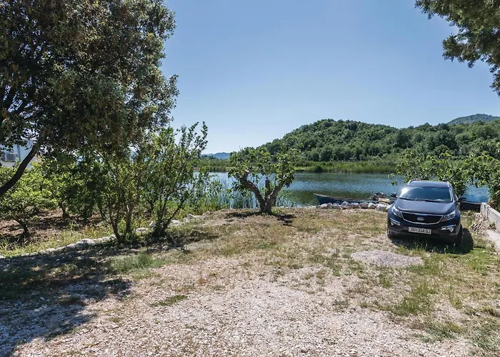 Two-bedroom In * Opuzen (Dubrovnik-Neretva)